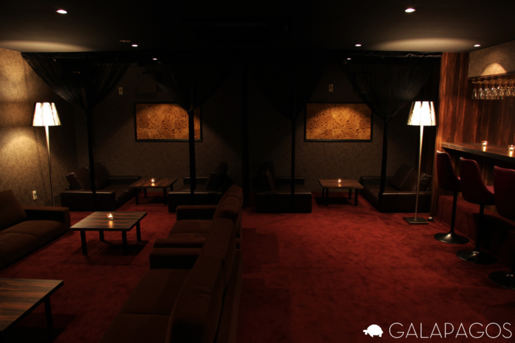 GALAPAGOS 店内 フロア